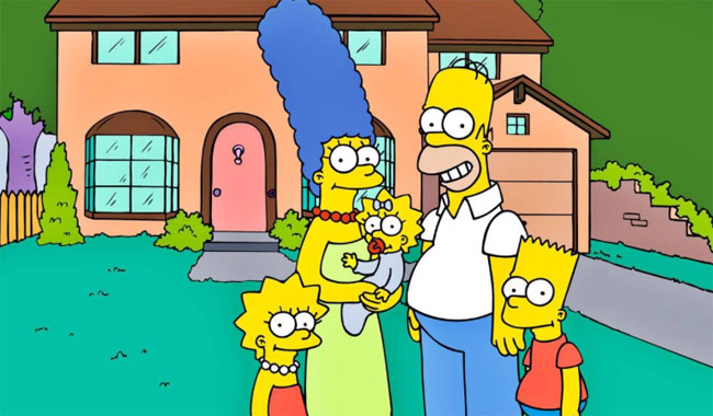 La familia Simpson delante de su casa