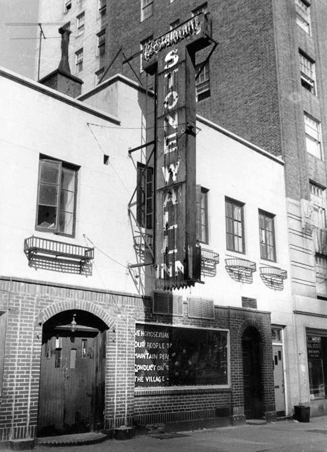 El bar Stonewall Inn (Nueva York, septiembre 1969)