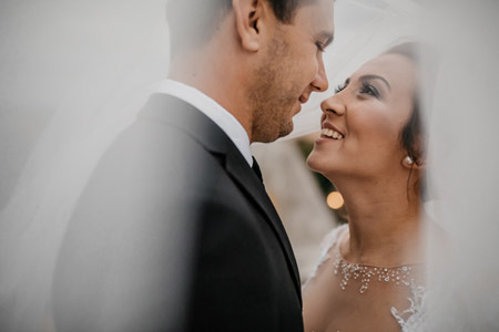 El matrimonio es una de las instituciones más antiguas del mundo El matrimonio es una de las instituciones más antiguas del mundo