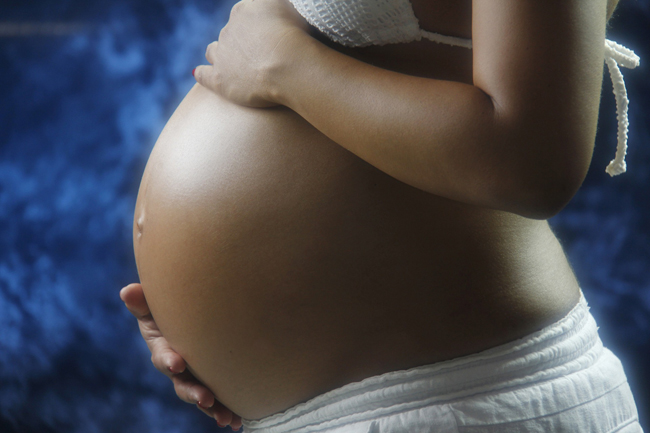 Es muy importante tomar ácido fólico durante el embarazo e incluso 3 meses antes de quedar embarazada