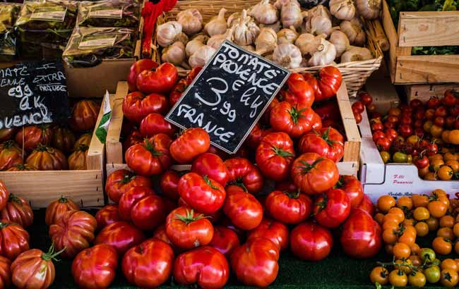 Solo con 1/4 de la comida que se tira a la basura podría acabarse con el hambre en el mundo