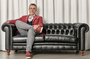 ENTREVISTA. Alfredo Corell, inmunólogo y divulgador científico: 'Hay que abordar el tema de las enfermedades infecciosas desde un punto de vista multidisciplinar y por supuesto incluye cuidar el planeta.' ENTREVISTA. Alfredo Corell, inmunólogo y divulgador científico: 'Hay que abordar el tema de las enfermedades infecciosas desde un punto de vista multidisciplinar y por supuesto incluye cuidar el planeta.'