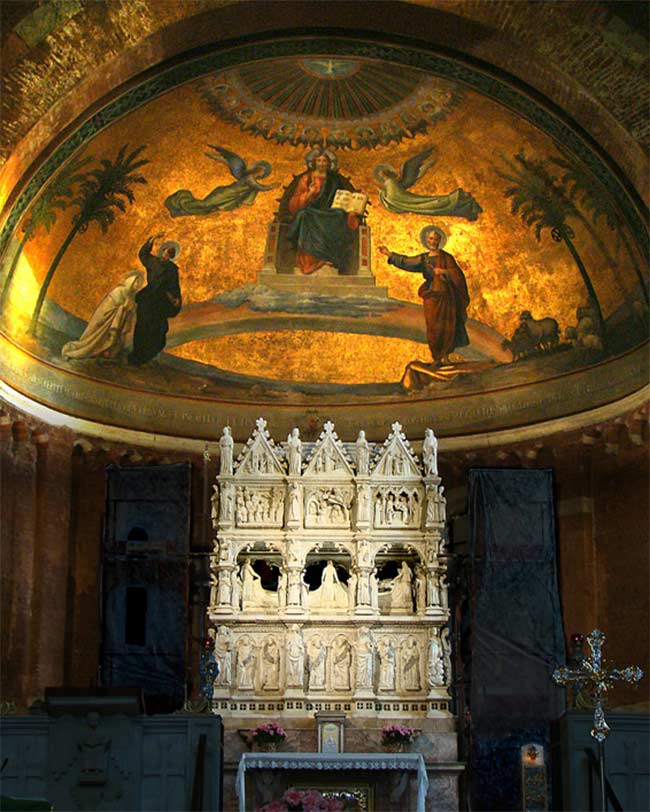 Tumba de san Agustín en la basílica de San Pietro in Ciel d'Oro, en Pavía. De Tango7174 