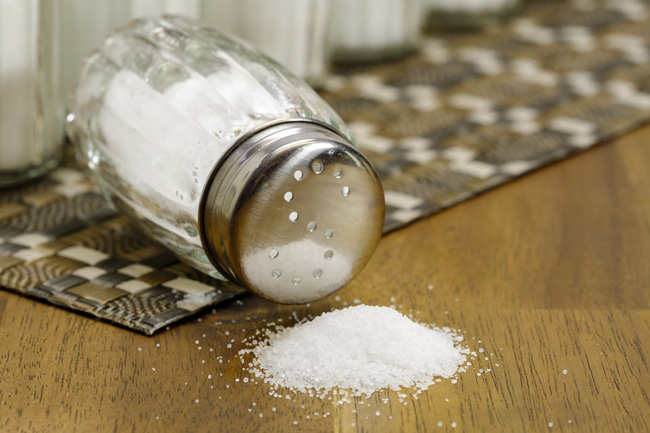 Te damos unos consejos prácticos para reducir el consumo de sal en la dieta